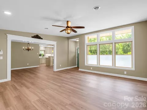 Living - 44 Jervey 4c Rd #4C, Tryon, NC 28782 photo 2 of 5