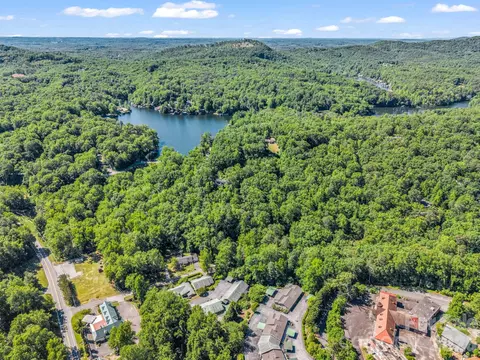 View/Area - 44 Jervey 4c Rd #4C, Tryon, NC 28782 photo 3 of 3