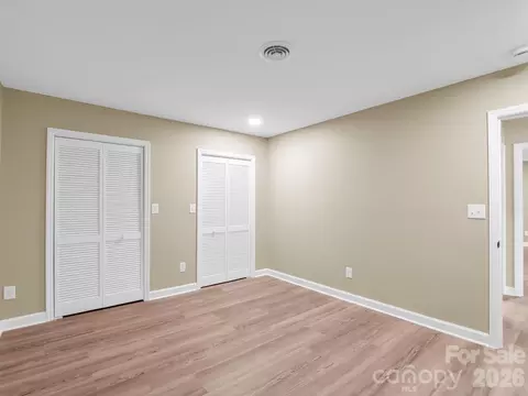 Bedroom - 44 Jervey 4c Rd #4C, Tryon, NC 28782 photo 3 of 4