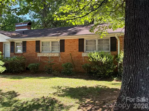 1202 Fallston Rd, Shelby, NC 28150
