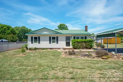 4768 Bethel Church Rd, Hickory, NC 28602