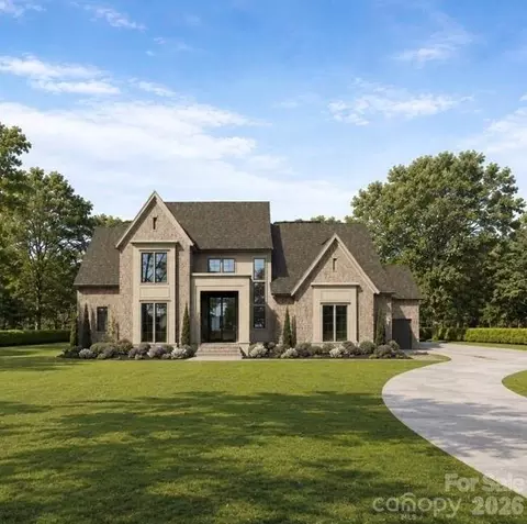 714 Deodar Cedar Dr, Weddington, NC 28104