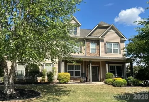 1711 Laurel Hill Dr, Waxhaw, NC 28173