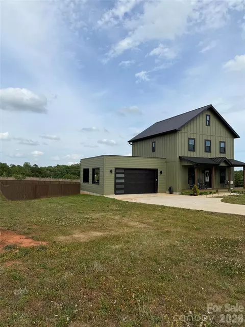 335 Webb Rd, Shelby, NC 28152