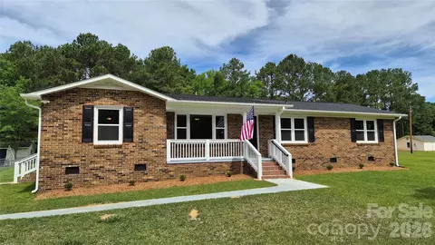 2047 John Everall Rd, Lancaster, SC 29720