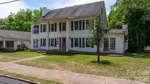 Arlington Street, Forest City, NC 28043