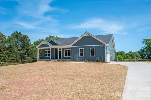 1337 Zeb Haynes Rd, Maiden, NC 28650