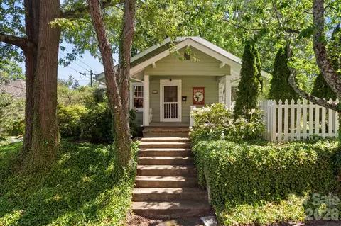 80 W Chestnut St, Asheville, NC 28801