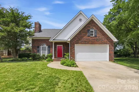2800 Wingfield Pl, Charlotte, NC 28210