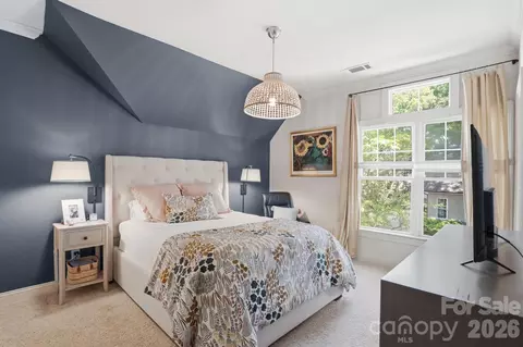 Bedroom - 534 Spring St, Davidson, NC 28036 photo 1 of 7