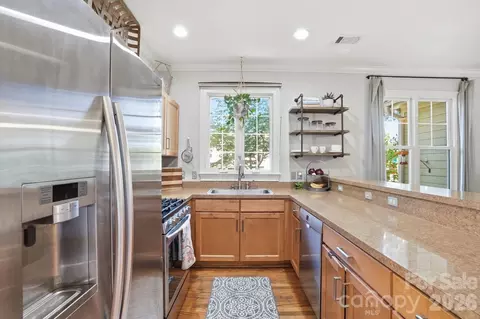 Kitchen - 534 Spring St, Davidson, NC 28036 photo 1 of 4