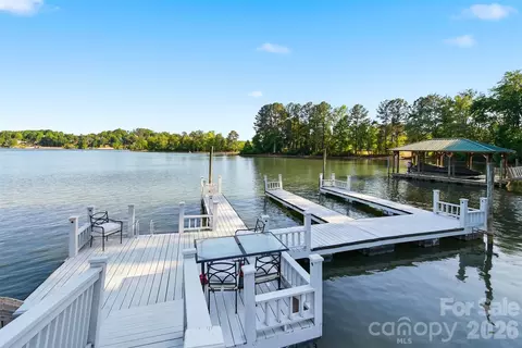 Other - 19 Heron Cove B Loop #B, Hickory, NC 28601 photo 10 of 12