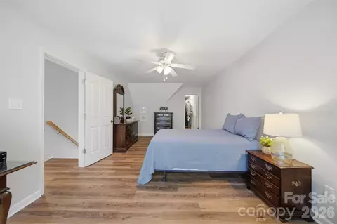 Bedroom - 19 Heron Cove B Loop #B, Hickory, NC 28601 photo 2 of 4