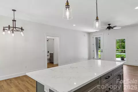 36 Haywood Crossing Dr, Hendersonville, NC 28791 | MLS# 4381695