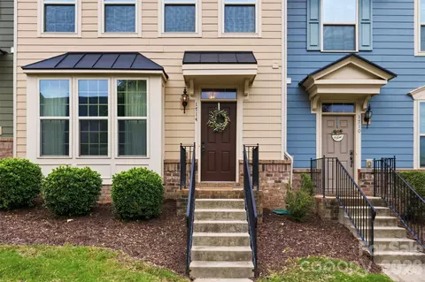 1714 Evergreen Dr, Charlotte, NC 28208