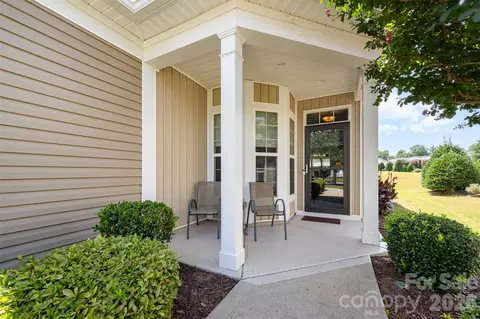 23023 Whimbrel Cir, Fort Mill, SC 29707