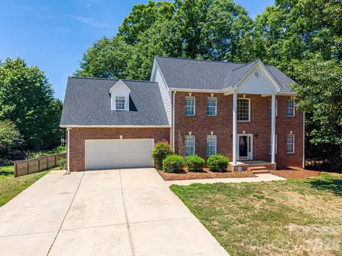1535 20th Avenue Ne Pl NE, Hickory, NC 28601