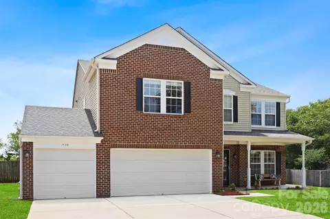 1720 Grove Tree Ln, Clover, SC 29710