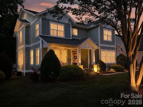 138 Misty Woods Dr, Clover, SC 29710