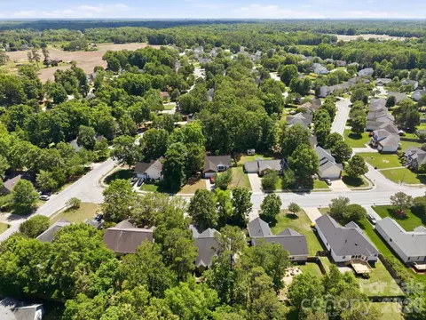View/Area - 3208 Continental Dr, Monroe, NC 28110 photo 4 of 7