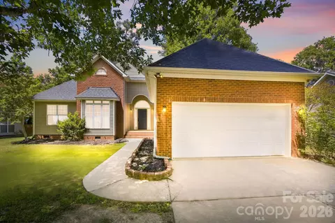 3208 Continental Dr, Monroe, NC 28110