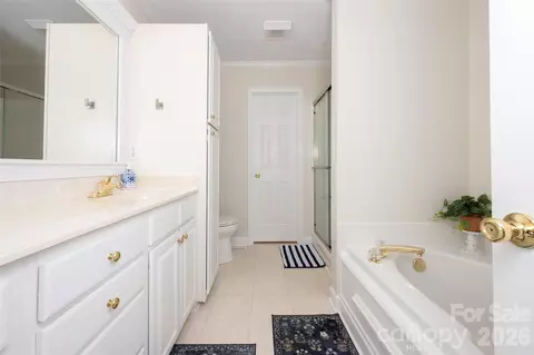 Bath - 144 High Meadows Rd, Advance, NC 27006 photo 1 of 5