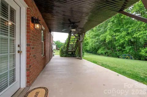 Exterior - 144 High Meadows Rd, Advance, NC 27006 photo 3 of 5