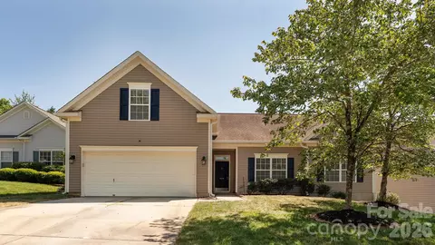 4315 Clymer Ct, Charlotte, NC 28269