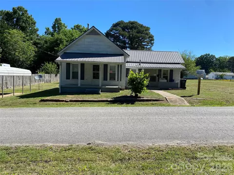 306 Howell St, Cherryville, NC 28021