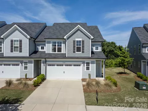 23206 Clarabelle Dr, Charlotte, NC 28273
