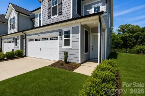 23206 Clarabelle Dr, Charlotte, NC 28273