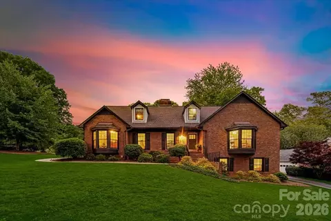409 Whitestone Rd, Charlotte, NC 28270