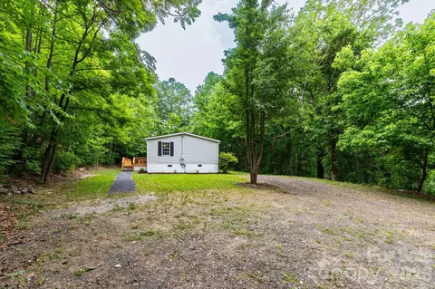 Exterior - 61 Blue Mountain Rd, Fairview, NC 28730 photo 4 of 5