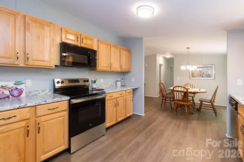 Kitchen - 61 Blue Mountain Rd, Fairview, NC 28730 photo 1 of 2