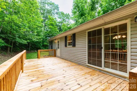 Exterior - 61 Blue Mountain Rd, Fairview, NC 28730 photo 1 of 5
