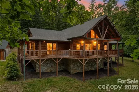 34 Waterfall Dr, Marion, NC 28752