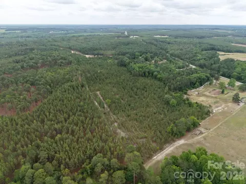 17 Ac Jc Barefoot Rd, Patrick, SC 29584 photo 4