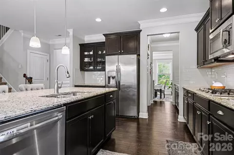 Kitchen - 1376 Rainier Dr, Fort Mill, SC 29708 photo 2 of 2