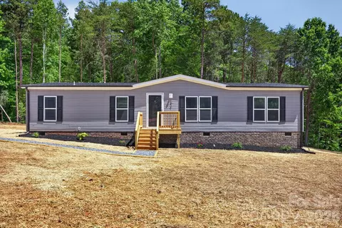 194 Harvick Ln, Lexington, NC 27294
