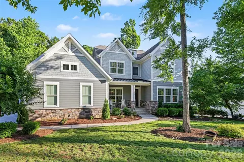 113 Cross Current Ln, Belmont, NC 28012