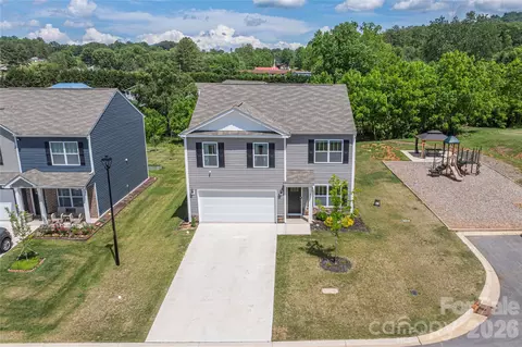 8 Madelyn Dr, Clyde, NC 28721 photo 3