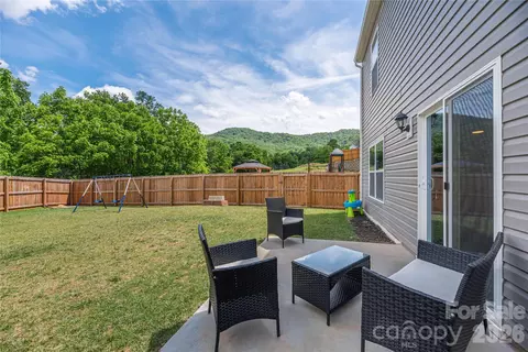 8 Madelyn Dr, Clyde, NC 28721 photo 31