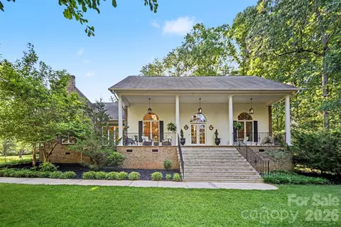 9701 Deer Run Rd, Waxhaw, NC 28173