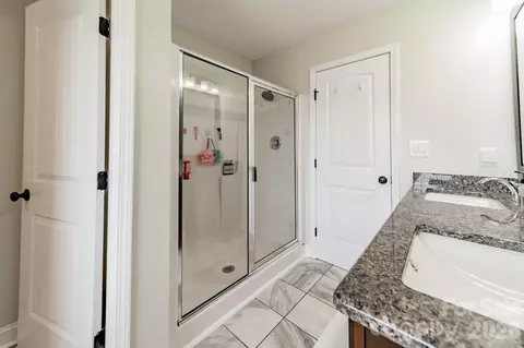 Bath - 4043 Avis Way, Monroe, NC 28110 photo 2 of 3