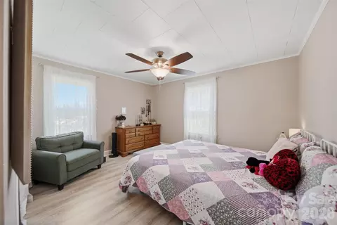 Bedroom - 122 Settlemyre Rd, Morganton, NC 28655 photo 1 of 7