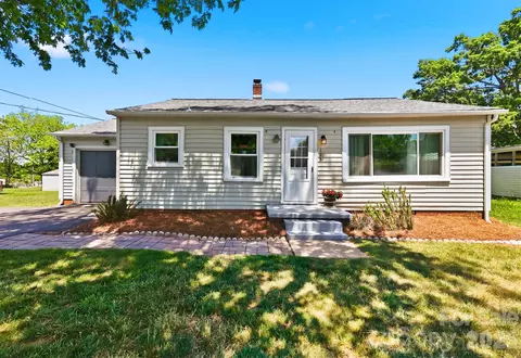 Exterior - 122 Settlemyre Rd, Morganton, NC 28655 photo 11 of 11