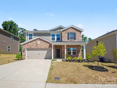 155 Bird Dog Dr, Mooresville, NC 28115