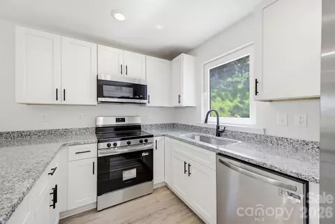 701 2nd Street Sw Pl SW, Conover, NC 28613 photo 11