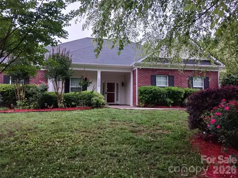 5039 Abbington Way, Belmont, NC 28012