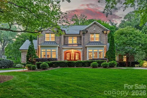 2816 Wheelock Rd, Charlotte, NC 28211